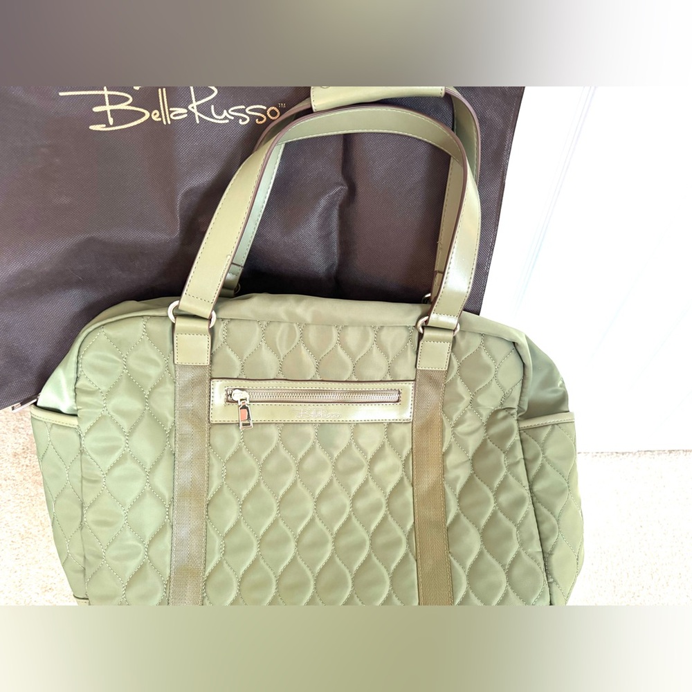 Olive Belle Russo Quilted Weekender Bag w/ Gold Tone Accents & Dust Bag - Picture 2 of 5
